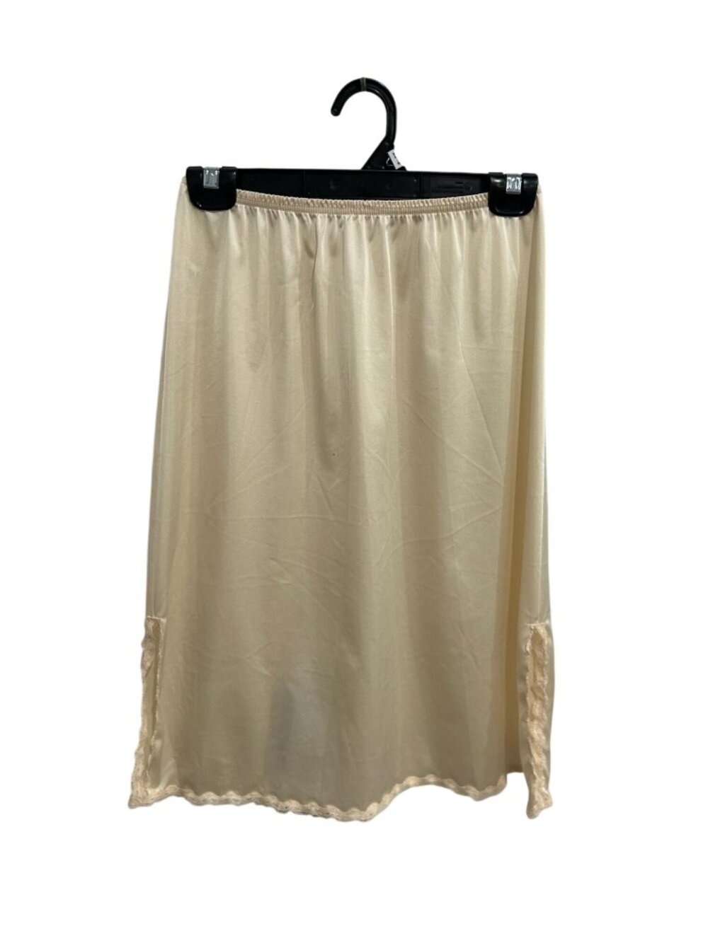 Vanity Fair Large Cream Nylon Half Slip Lace Hem Ethereal Romanticcore